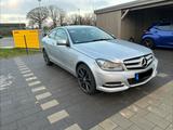Mercedes-Benz C 250 BlueEFFICIENCY Coupé Autom. - - Mercedes-Benz C 250: Blueefficiency