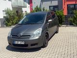 Toyota Corolla Verso 2.2 D-CAT Executive 7-Sitzer Klima - Toyota Corolla Verso in München