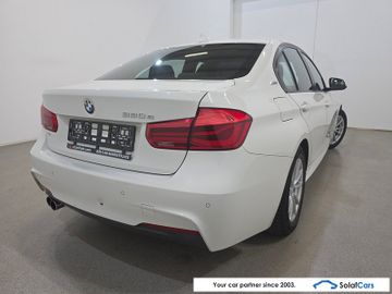 BMW 330 - 4