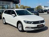 Volkswagen Passat Variant 1.4 TSI"DSG"Comfortline"MASSAGE" - Volkswagen Passat aus 2017