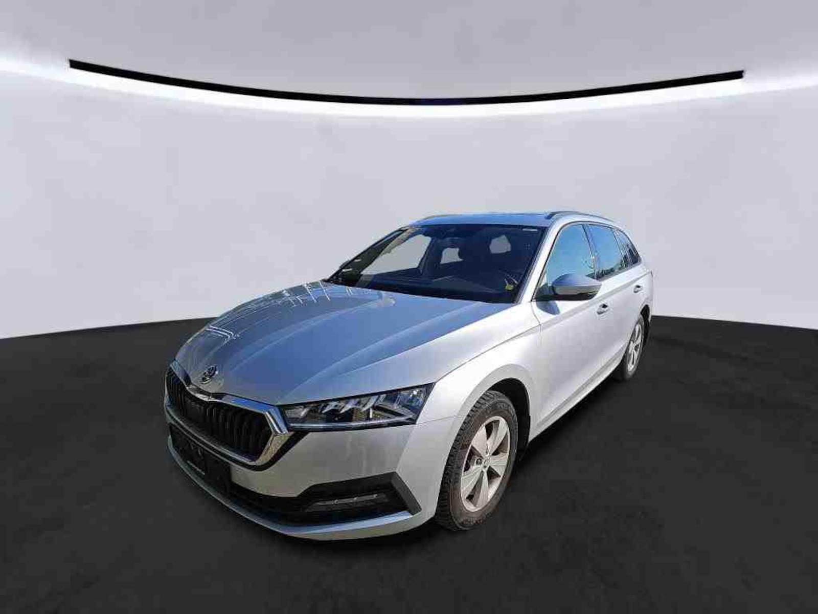 Skoda Octavia 2.0 TDI DSG*LED*PANO*AHK*PDC*SITZHZG