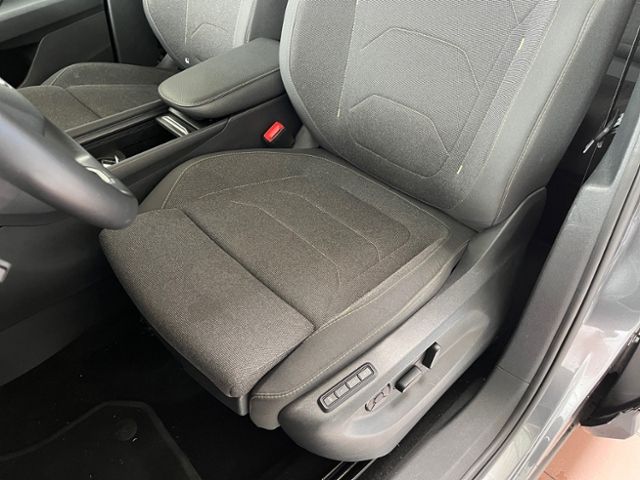 Fahrzeugabbildung SKODA Kodiaq 2.0 TDI DSG 4x4 SELECTION AHK MATRIX NAVI