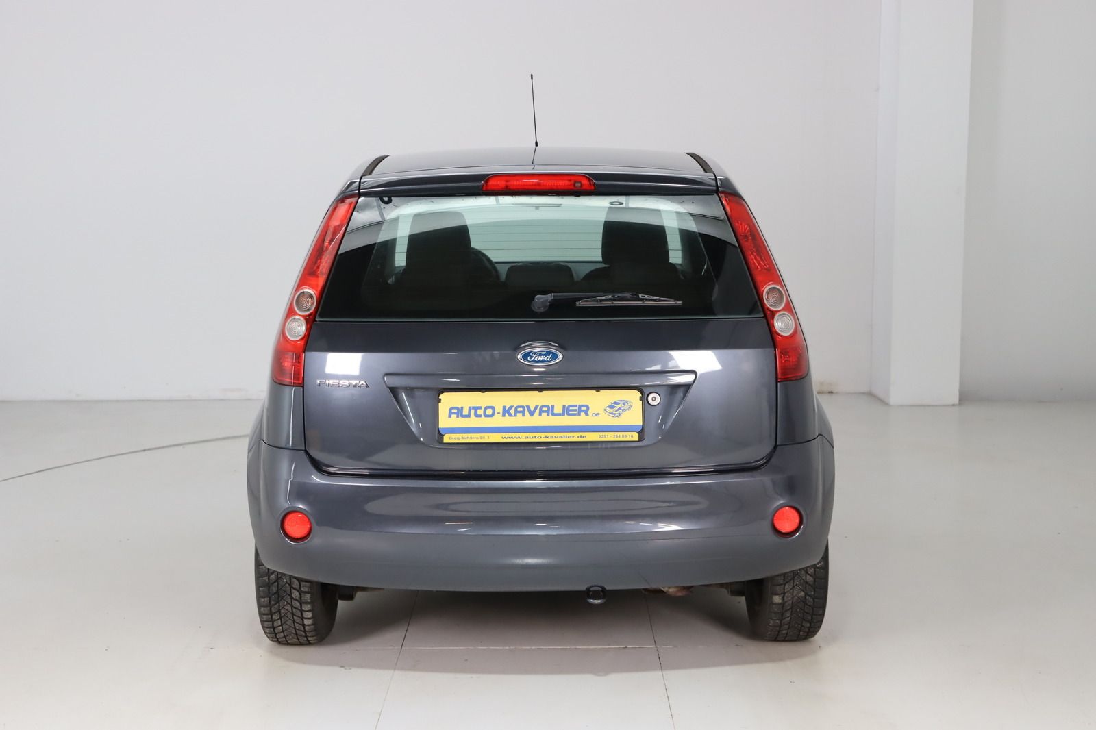 Fahrzeugabbildung Ford Fiesta 1.4 16V Connection * Klimaautom.
