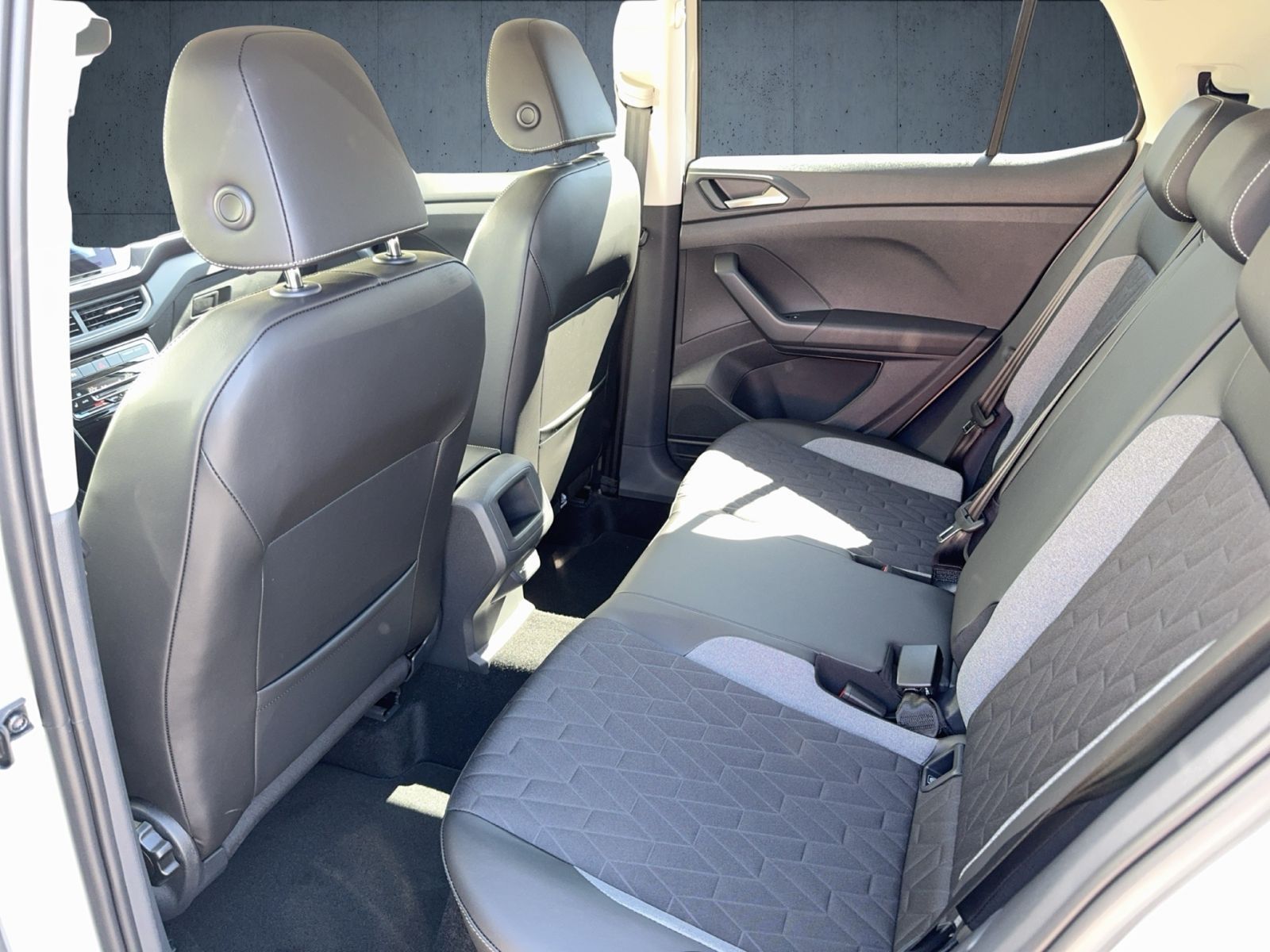 Volkswagen T-Cross - Bild 13