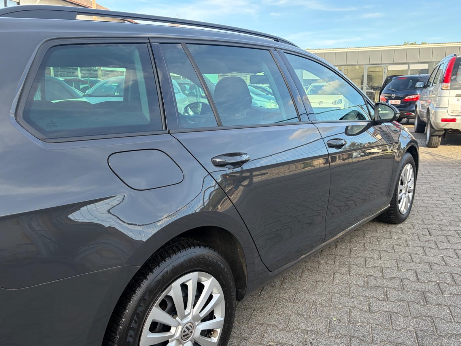 Volkswagen Golf VII Variant Trendline BMT*2.Hand*HU/AU Neu