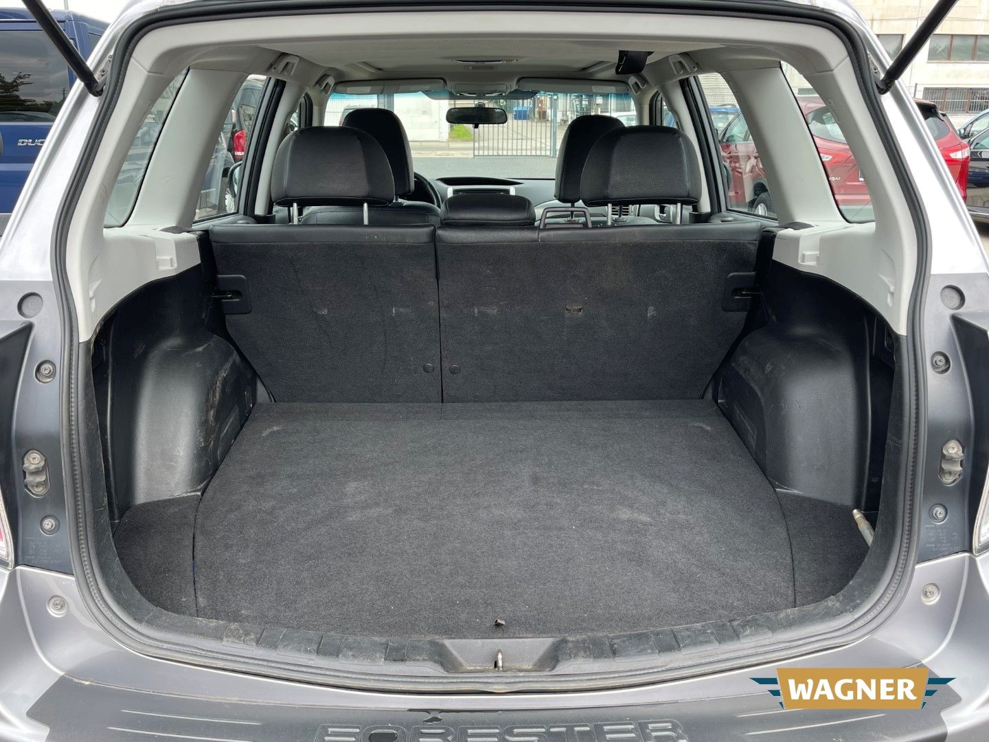 Fahrzeugabbildung Subaru Forester Active 2.0D DPF Motorschaden