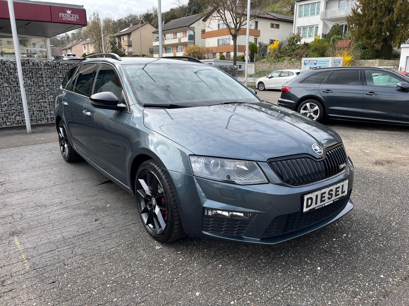 Skoda Octavia Combi RS 2.0 TDI DSG "Challenge" *Leder*