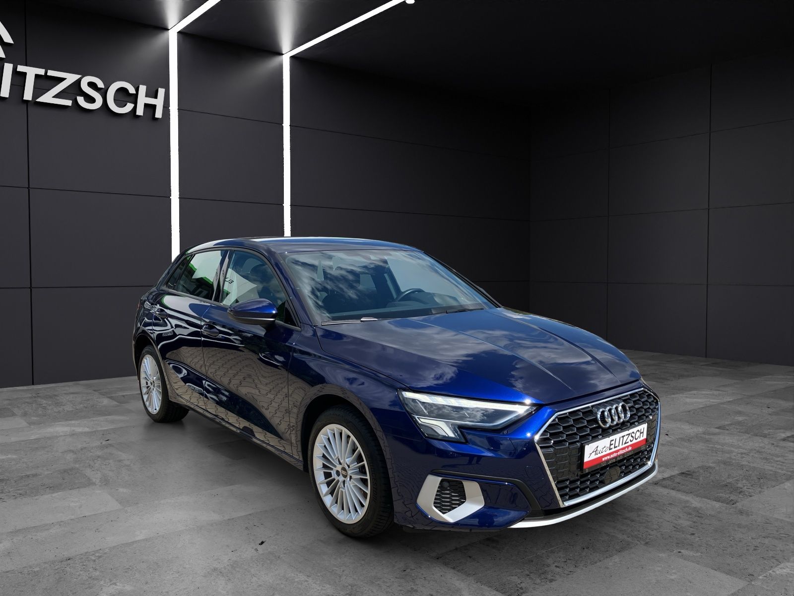 Fahrzeugabbildung Audi A3 Sportback 40 TFSI e S tronic LED DAB EPH SH N