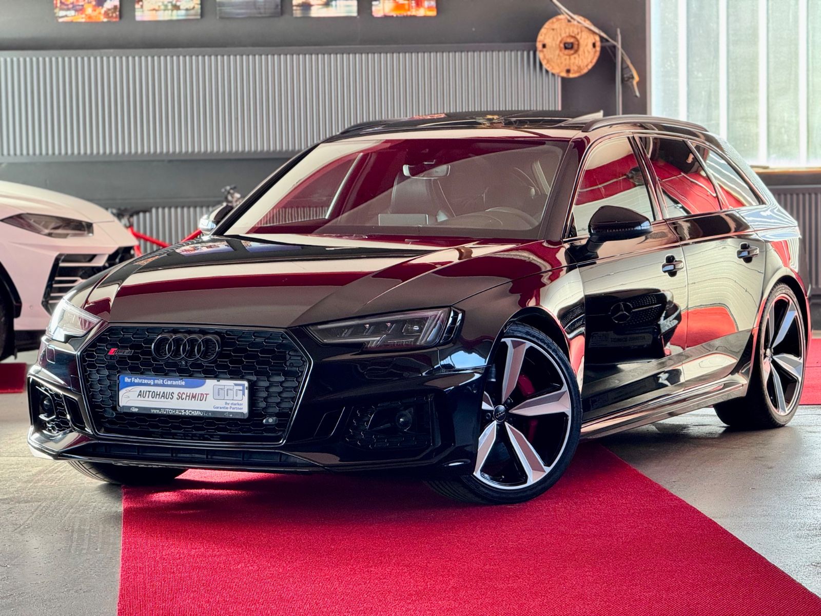 AUDI RS4 Pano ACC SAGA 360°B&amp;O Raute HeadUp DynPak 20