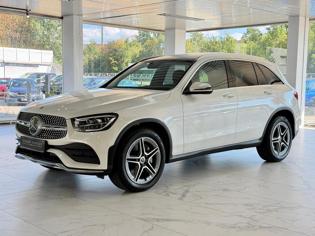 MercedesBenz GLC 220 d 3x AMGWIDEMBUXPANOSTANDHKAMLED 2022