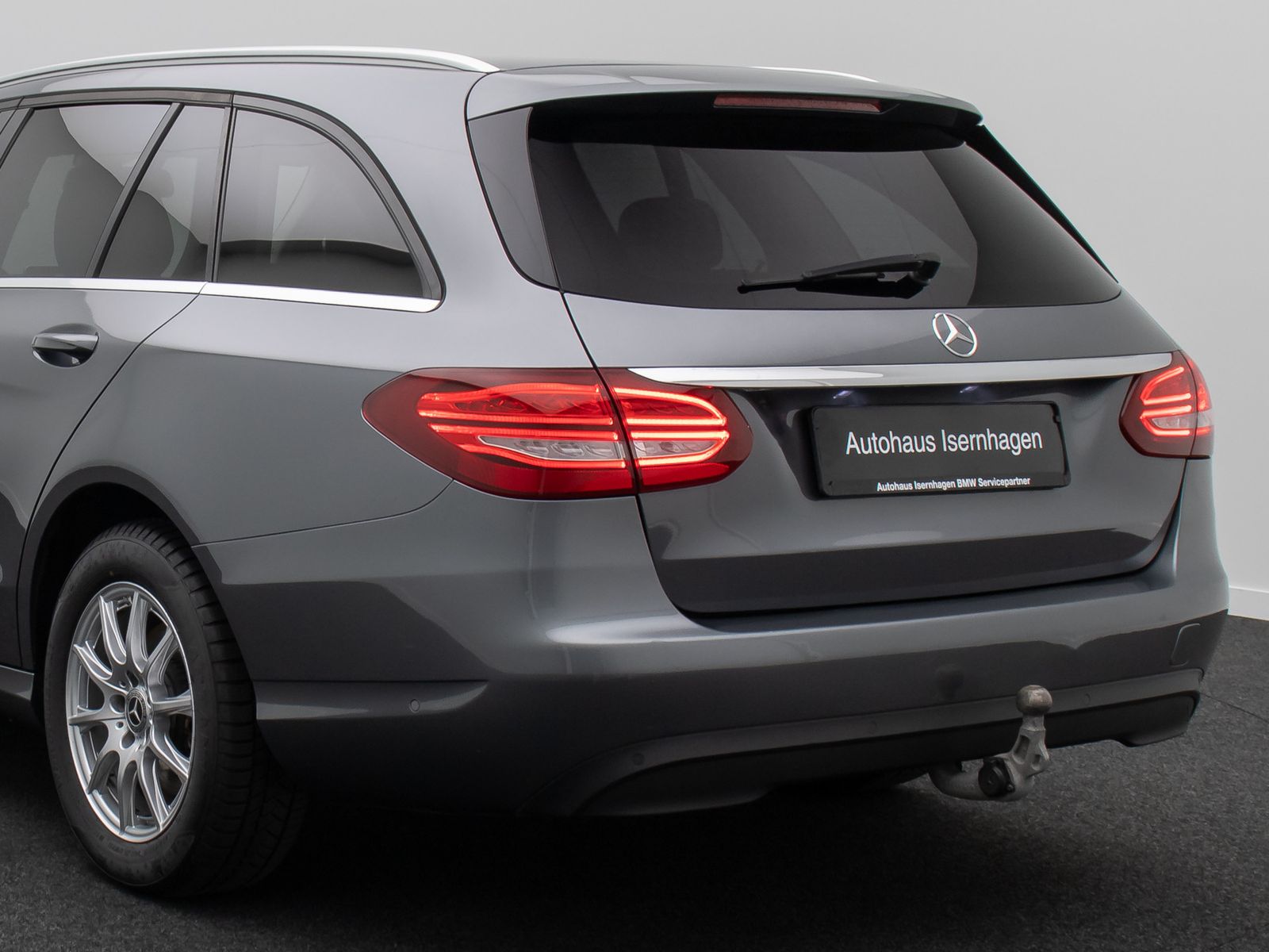 Fahrzeugabbildung Mercedes-Benz C 200 Tempomat LED SoudSys Burmester AHK FahrAs