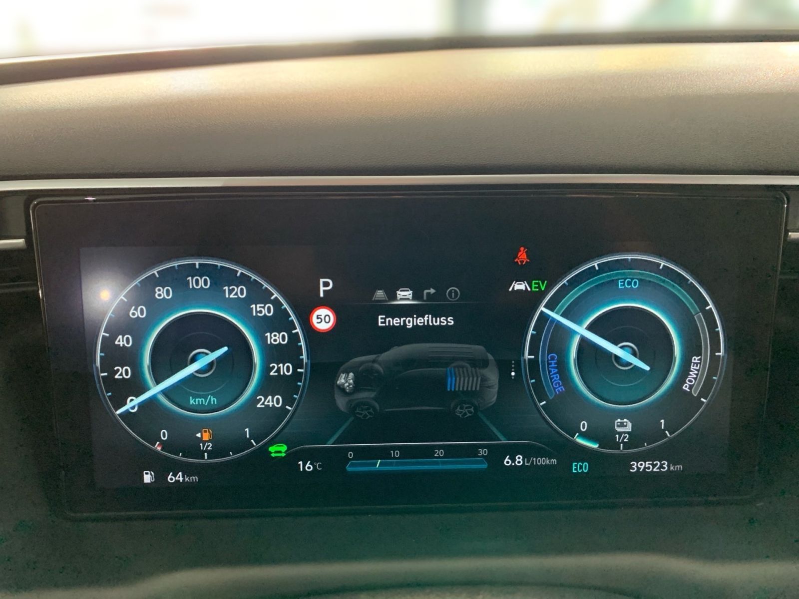 Fahrzeugabbildung Hyundai TUCSON 1.6 T-GDI Trend Hybrid Assis.Paket el.HK