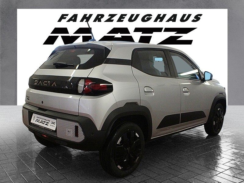 Fahrzeugabbildung Dacia Spring electric 100 Extreme