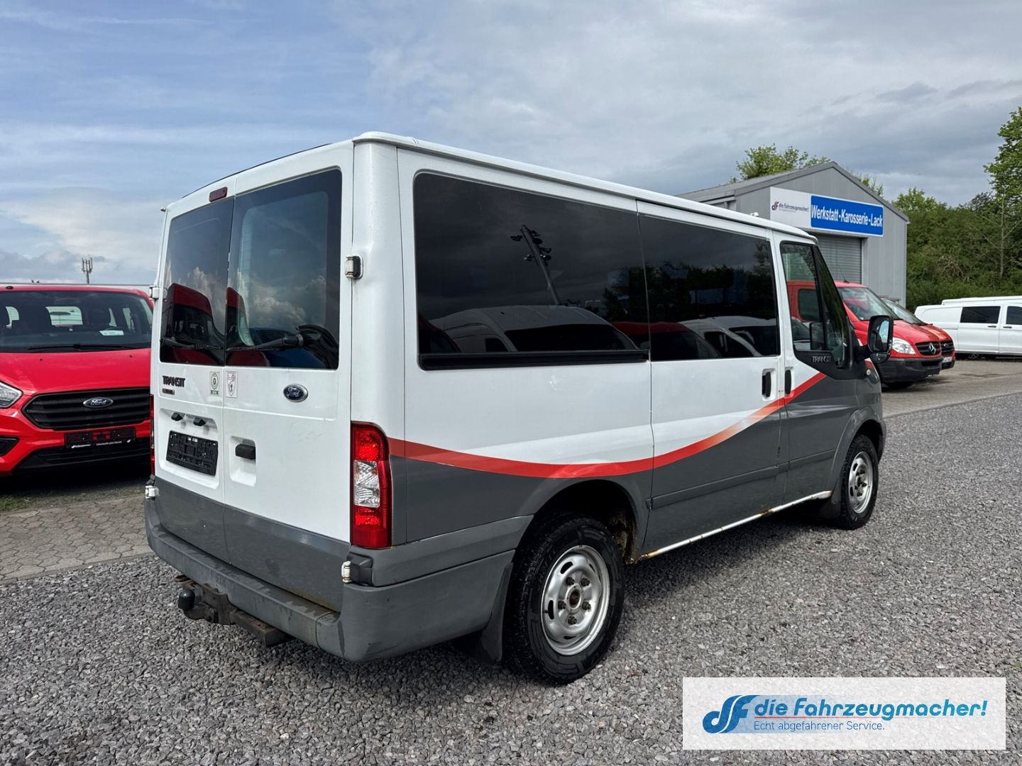 Fahrzeugabbildung Ford Transit Kombi FT 300 K 2.2 TDCi *EXPORT