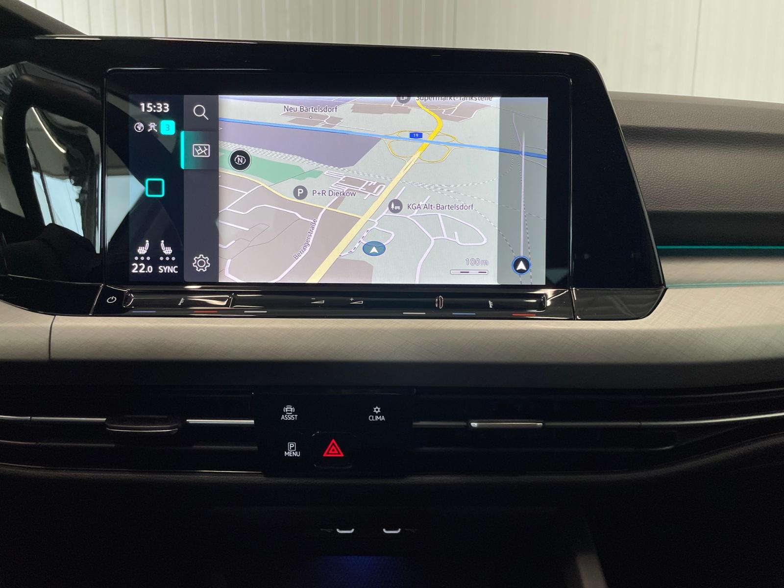 Volkswagen Golf VIII Life 1.0 eTSI DSG NAVI ACC SHZ, миниатюра 15
