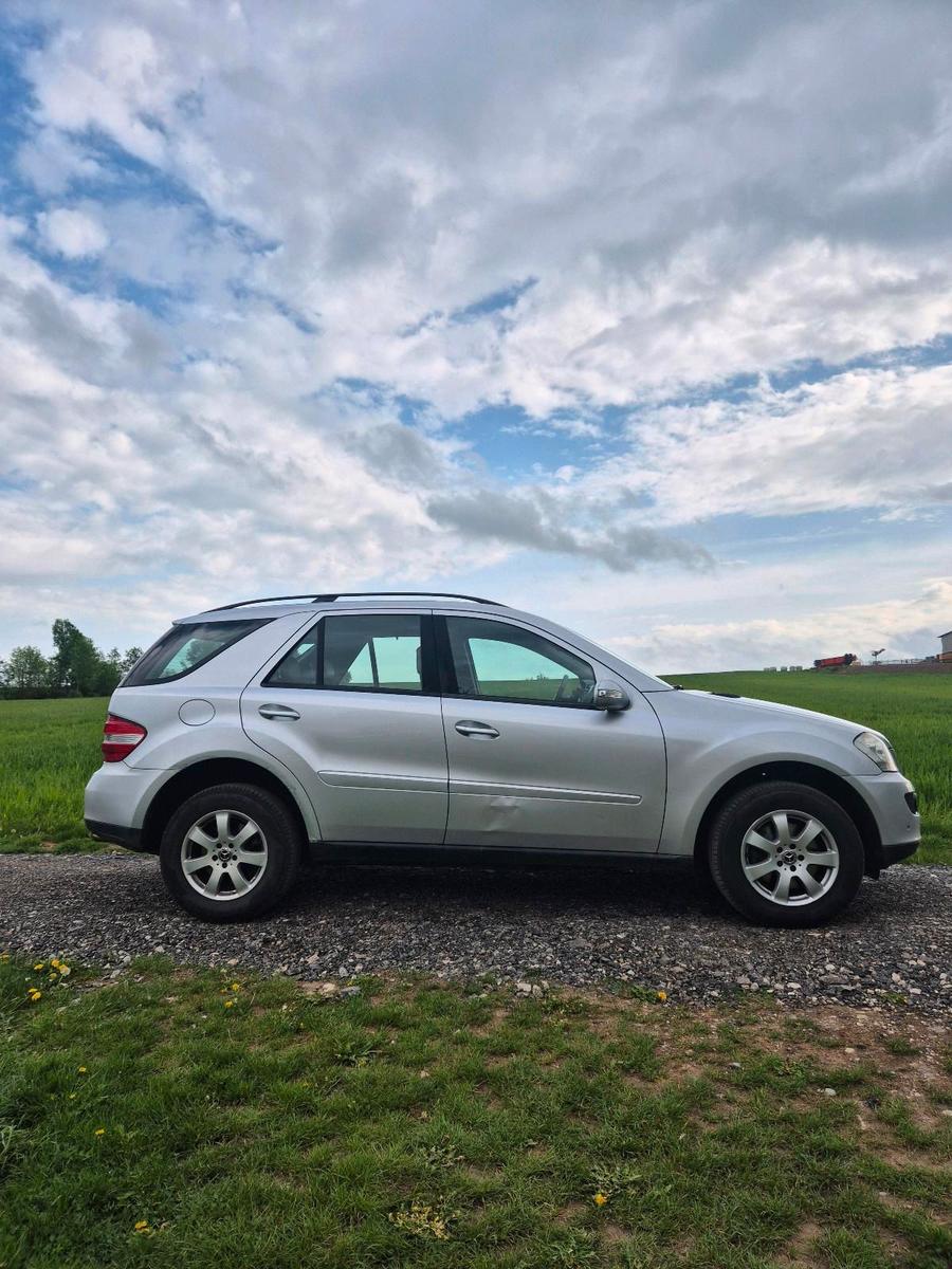 Mercedes-Benz ML280 2006 — двигун 190 HP (140kW)