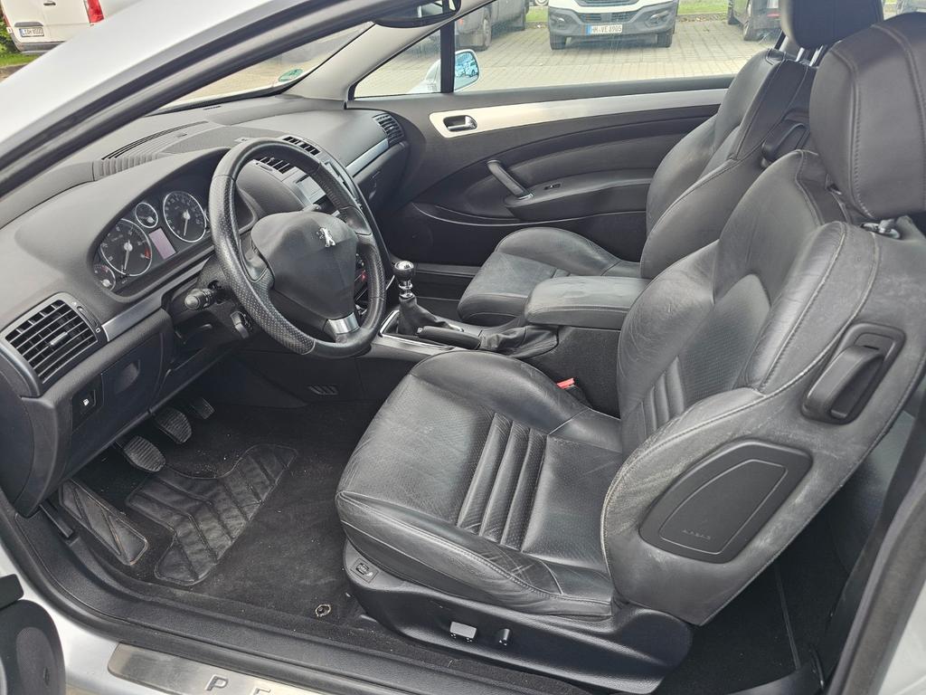 Peugeot 407