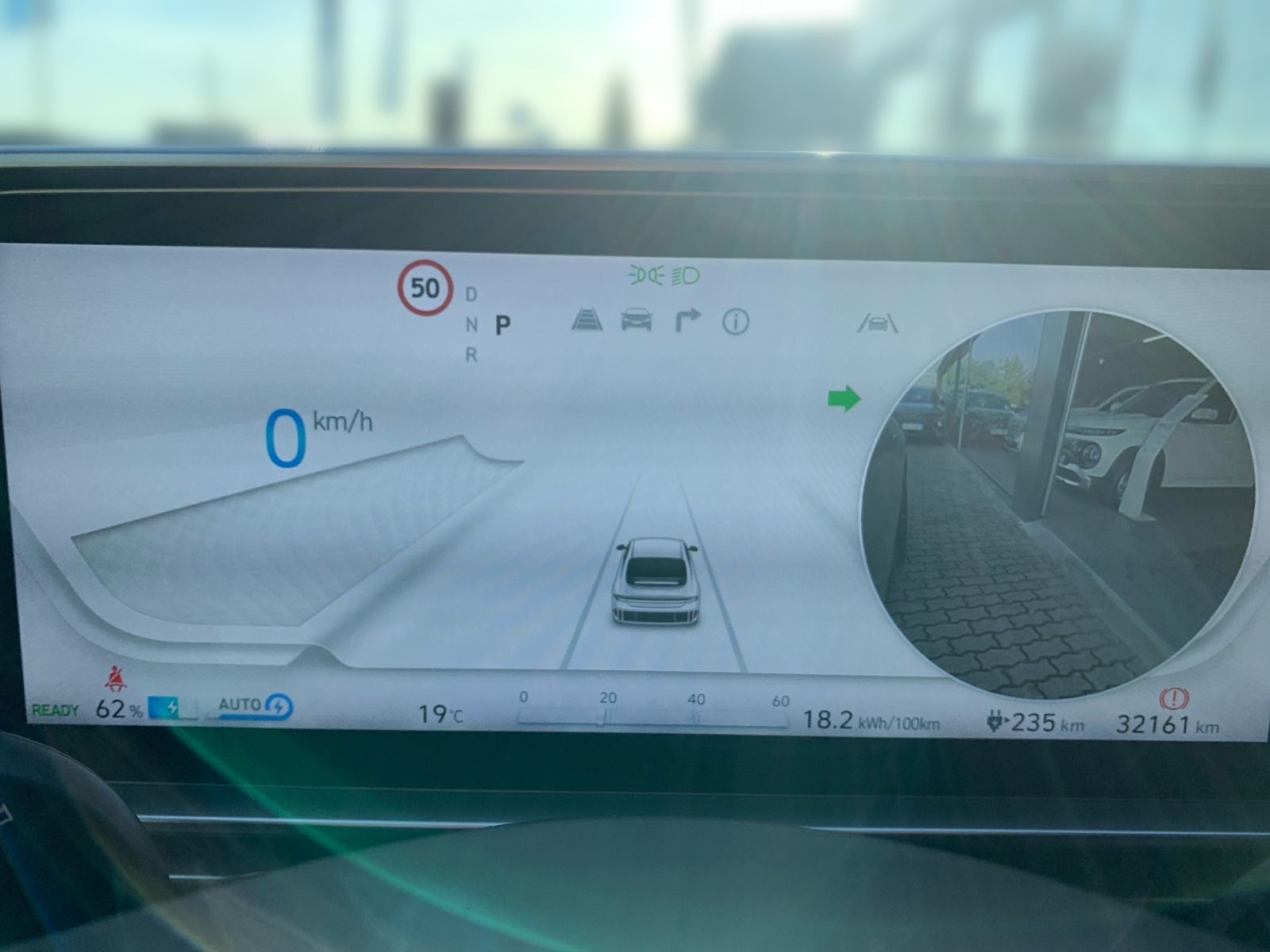 Fahrzeugabbildung Hyundai IONIQ 6 First Edition/First Ed-Paket Elektro 4WD