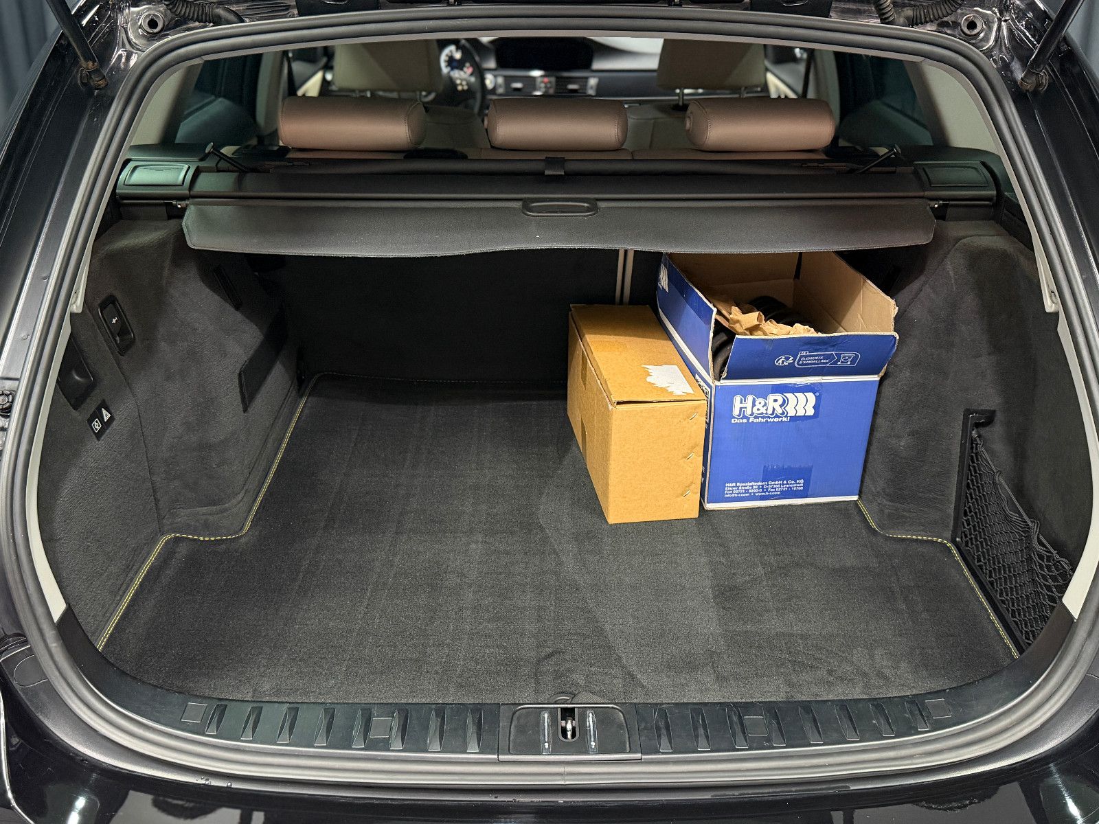 Fahrzeugabbildung BMW 335 i xDrive Touring|LEDER|NAVI|PANO