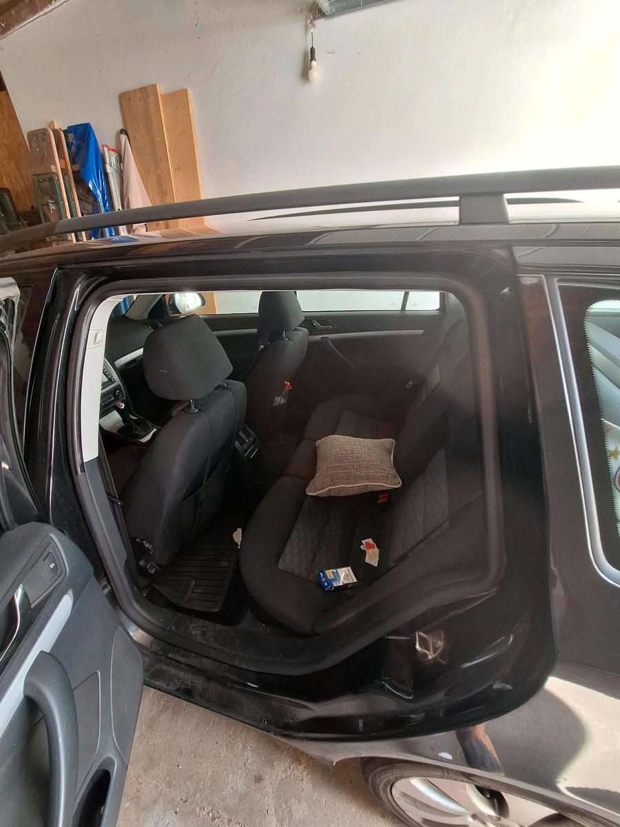 Skoda Octavia 2010 — interior