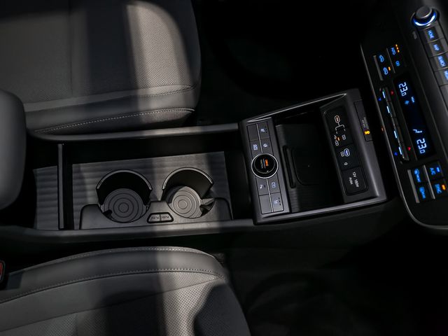 Hyundai Kona 1.6 Select 2WD Autobahnassistent Kamera