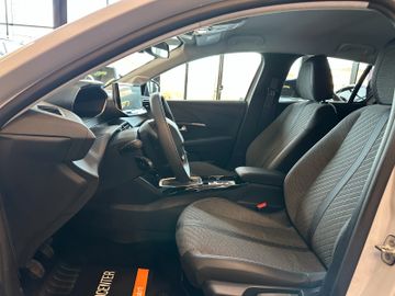 Peugeot 208 Allure *Klima*Navi*Teilleder*ACC*