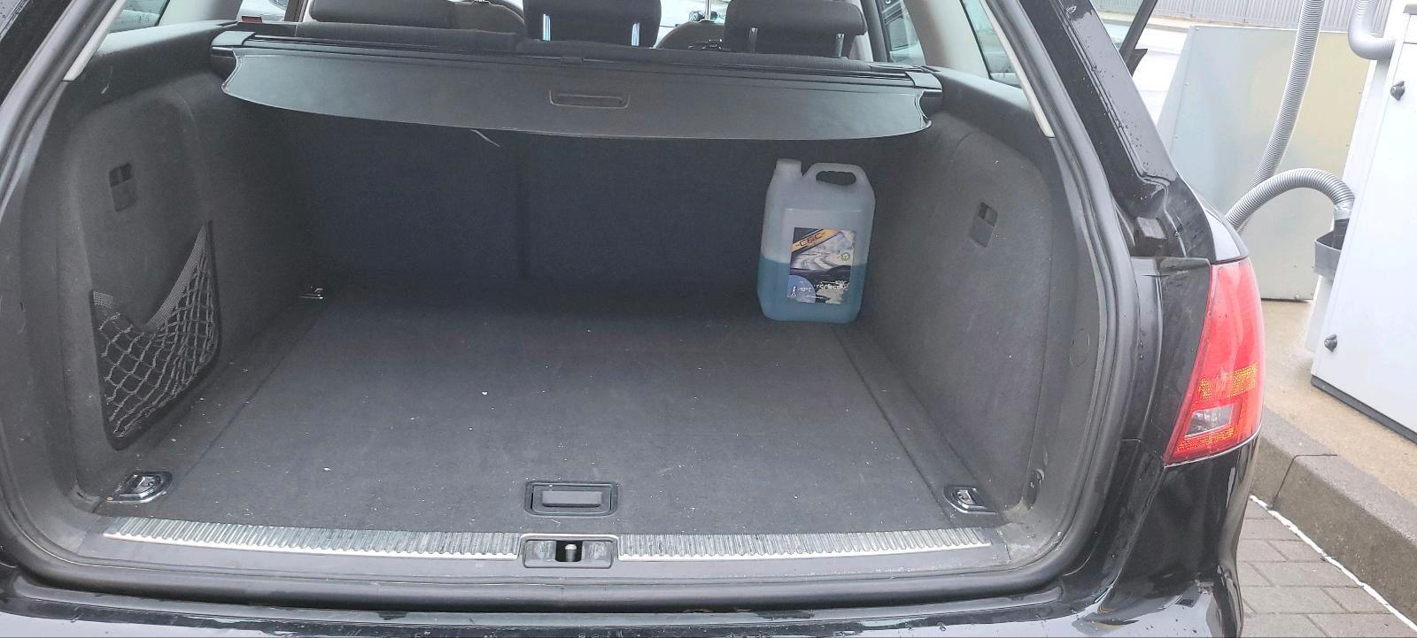 Audi A4 2006 — photo 9