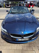 BMW Z4 sDrive  - BMW Z4: Blau