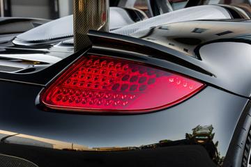 2006 Porsche CARRERA GT — миниатюра 42