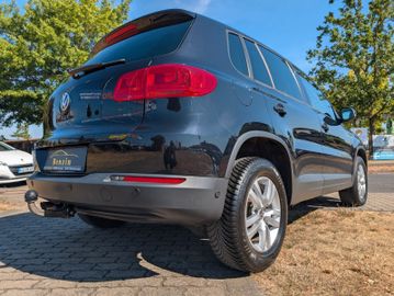 Volkswagen Tiguan - 9