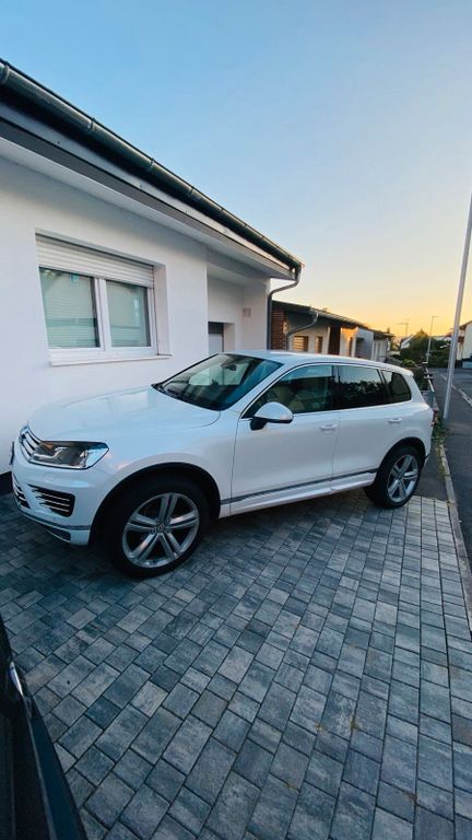 Image of Volkswagen Touareg