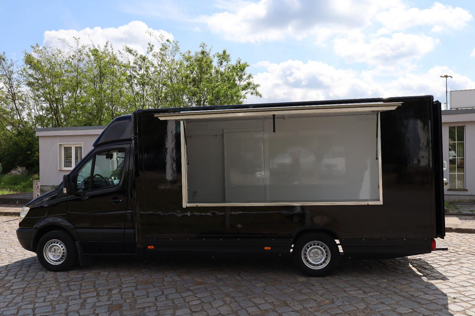 Mercedes-Benz Foodtruck Sprinter/Koffer/Regalsystem/EU5