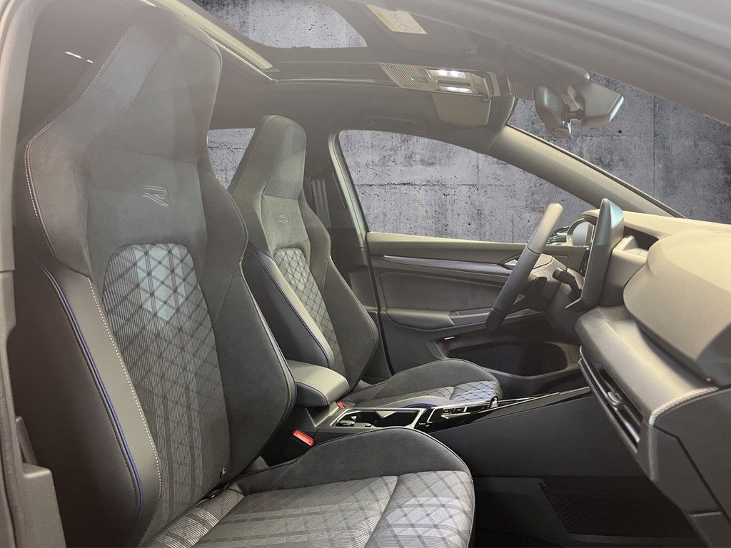 Volkswagen Golf - Bild 9