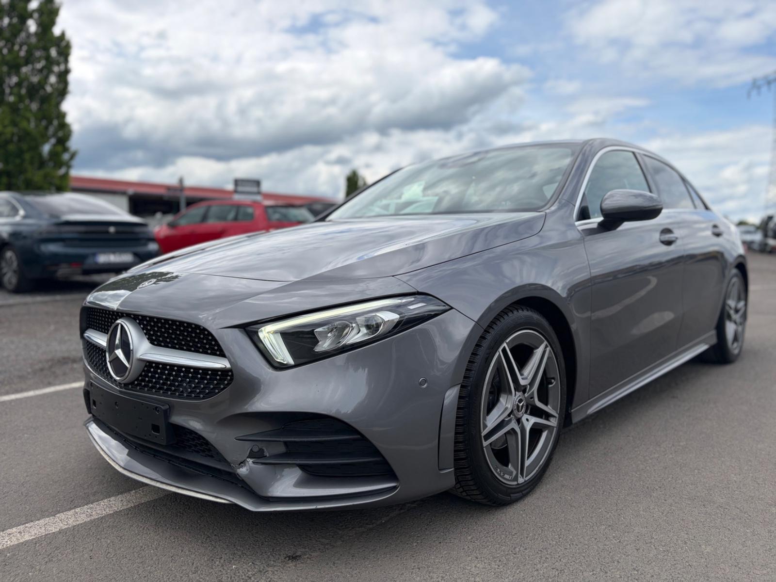 Mercedes-Benz A 180 AMG/LED/NAVI/KAMERA/