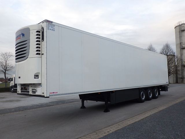 Schmitz Cargobull SKO 24/L V7 Doppelst./Trennwand vorber./700 Std.