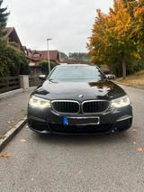 BMW M550i xDrive | Scheckheftgepflegt| Garantie  - BMW M550 mit Schiebedach