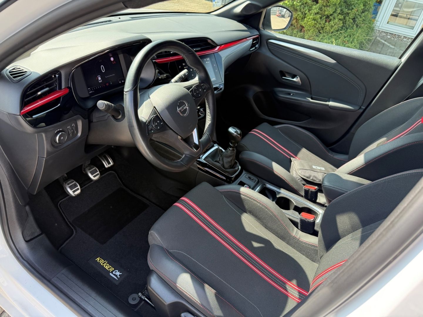 Fahrzeugabbildung Opel Corsa F GS SHZ+LHZ+Kamera