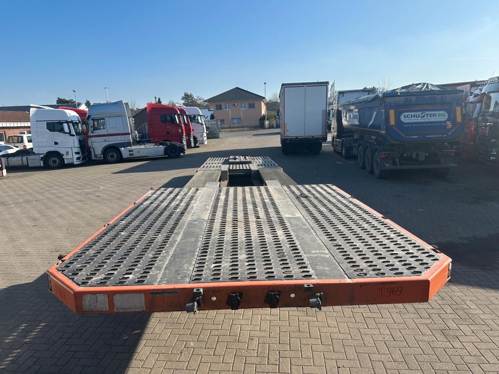Andere RECKER Tieflader 3 Achsen Agrartransporte