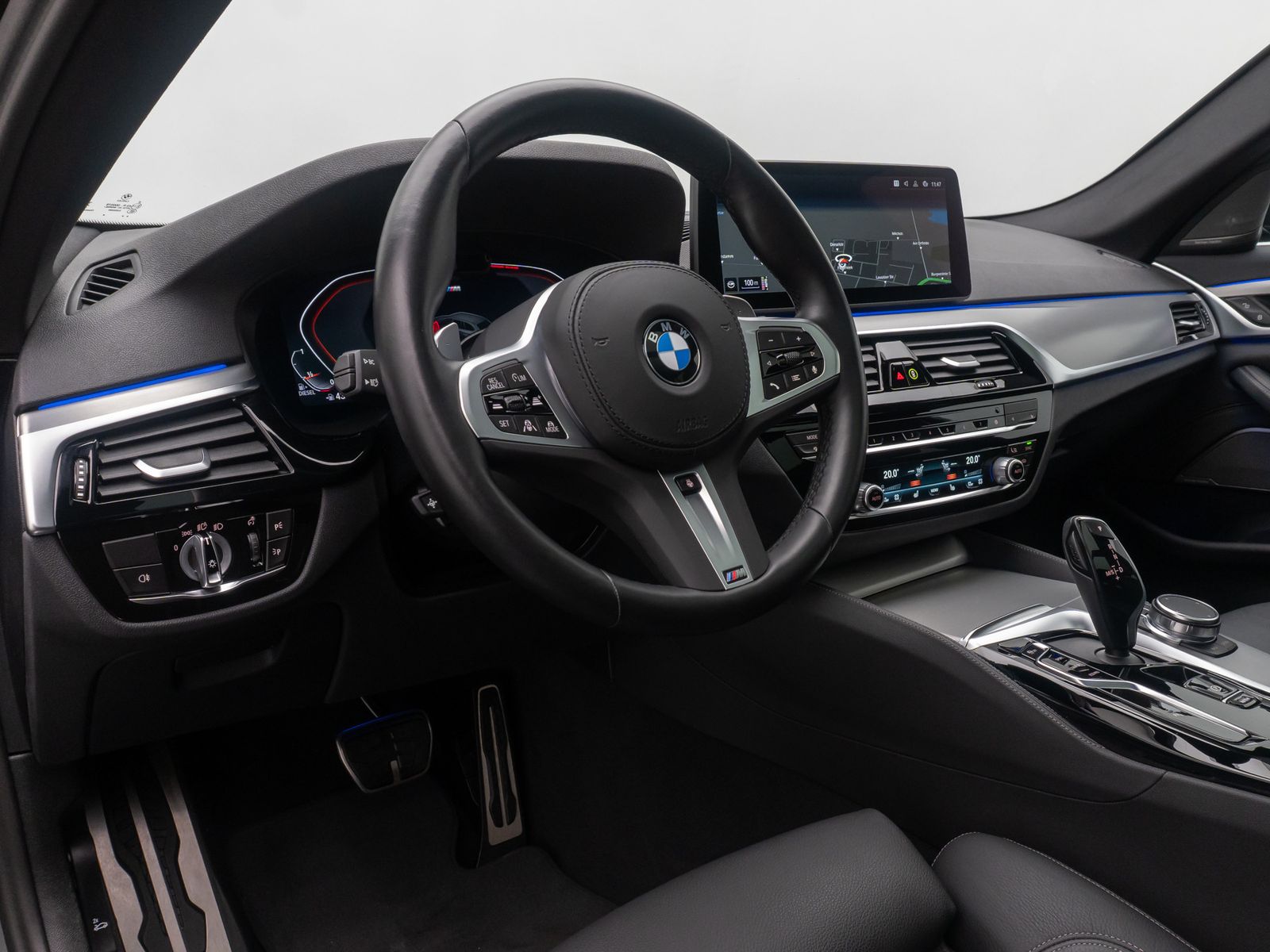 Fahrzeugabbildung BMW 540d xD M Sport Panoram Laser Kamera HUD DAB H/K