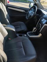 Isuzu Overlanding Pickup mit Dachzelt & Alu-Cab Ausb - Isuzu: Allradantrieb