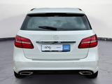 Mercedes-Benz B 220 4MATIC DCT AMG Line Xenon Bluetooth PDC MP - mit Benzin-Antrieb: Kleinbus