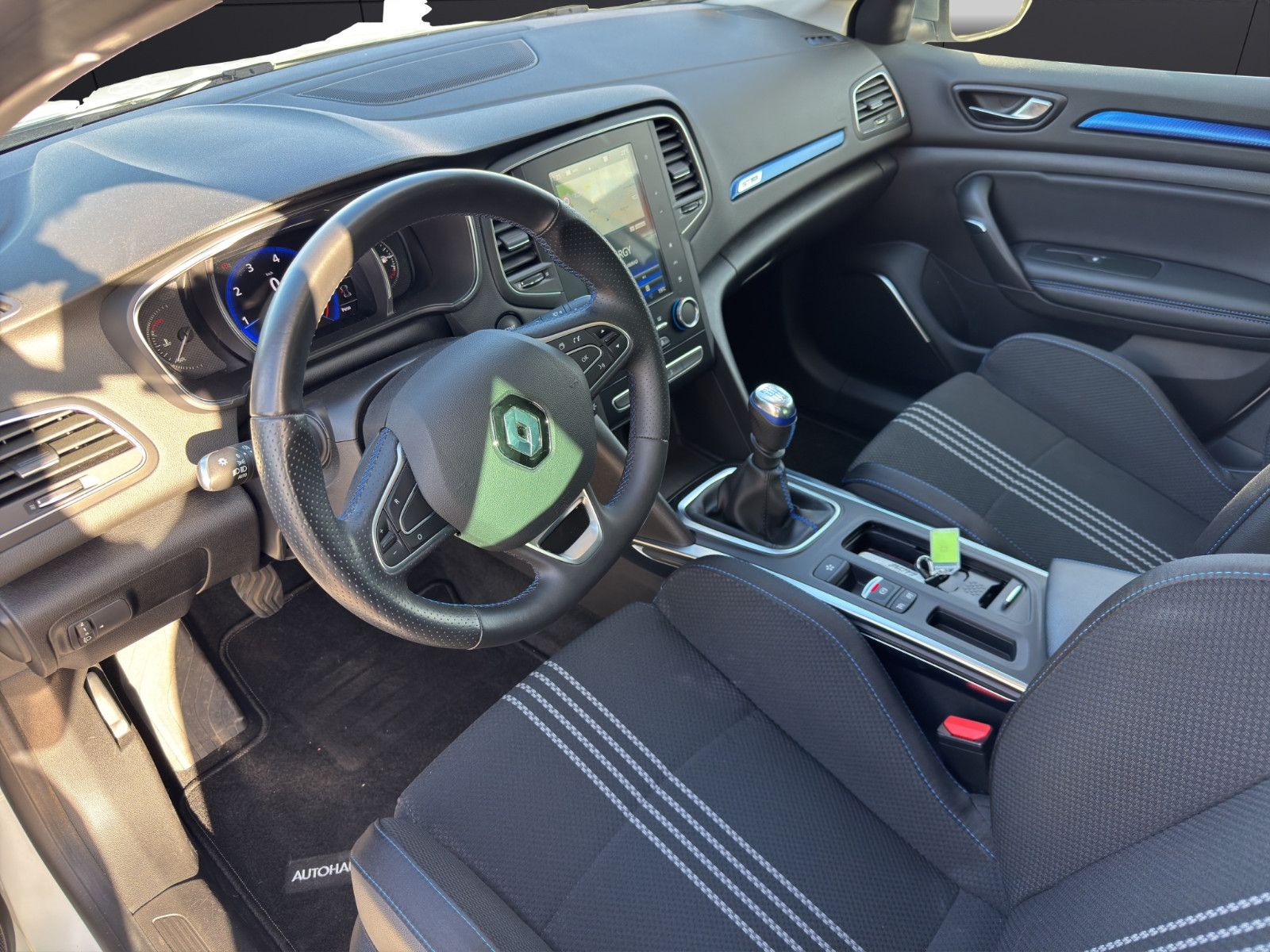 Fahrzeugabbildung Renault Megane IV GT-Line Navi*Tempo*LED*2-Zonen*DAB