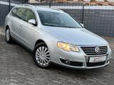 Volkswagen Passat Variant Highline Automatik - Volkswagen Passat Variant aus 2007