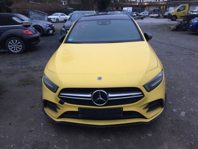 Mercedes-Benz A 35   2,0  AMG 4Matic. Panorama Dach