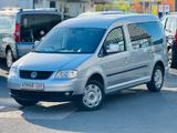 Volkswagen Caddy Maxi-Behindertengerecht-Rampe - scheckheftgepflegte VW Caddy Maxi