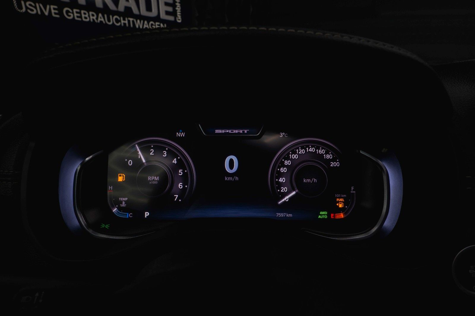 Fahrzeugabbildung Dodge RAM 5.7 V8 HEMI 4x4 Sport Night *Pano*22 Zoll*