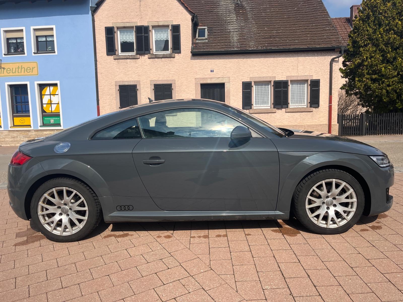 Audi TT Coupe 2.0 TFSI S tronic -