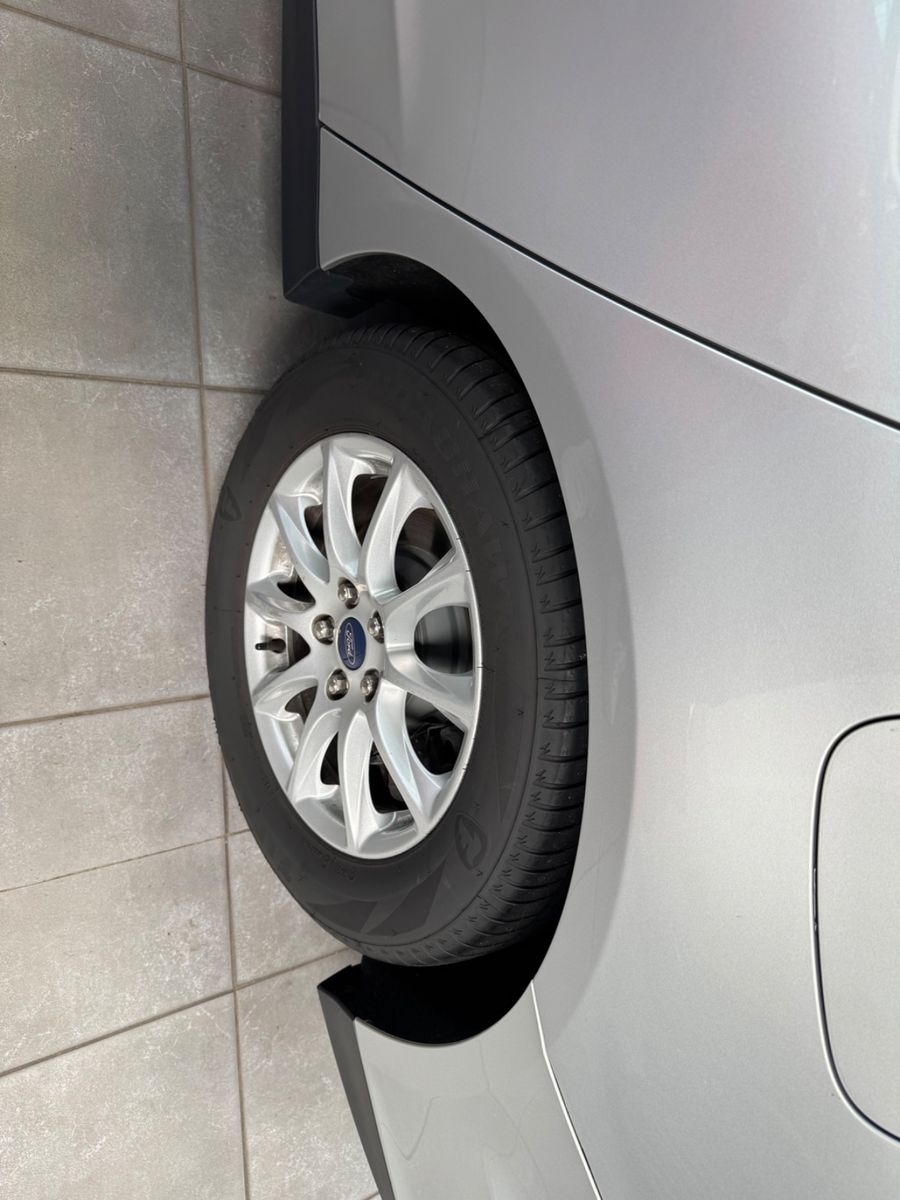 Fahrzeugabbildung Ford Mondeo Turnier Trend