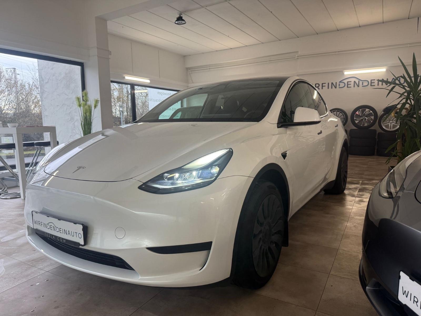 Tesla Model Y RWD*Autopilot*AHK*Matrix*Zertifikat*LFP