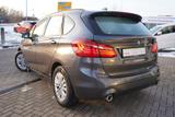 BMW 218d Active Tourer Advantage LED Navi Panorama S - graue BMW 218